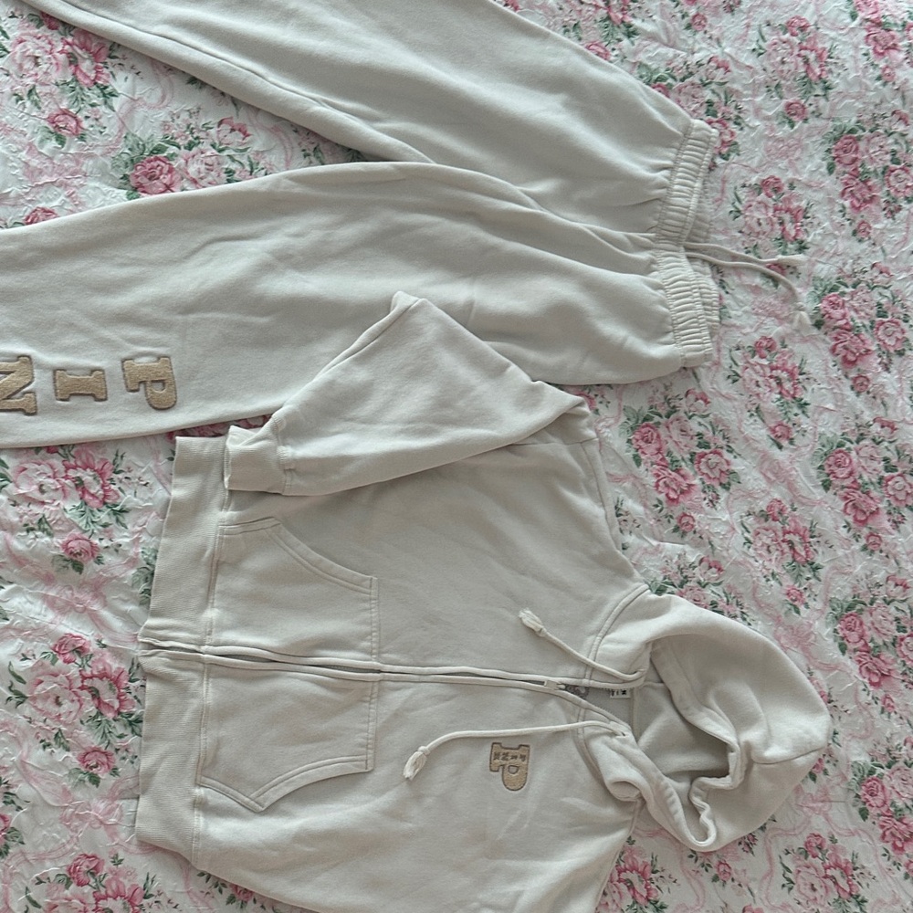 PINK VS Cream Hoodie and Sweatpants Set